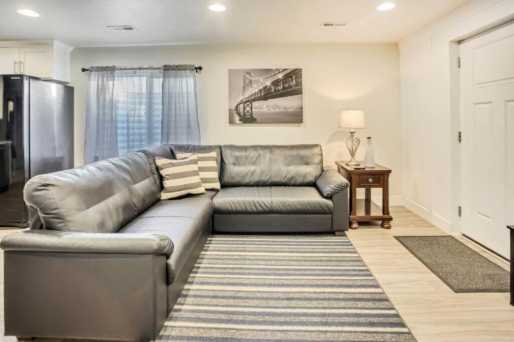 New Furnished 2Bd Apt! Great For Long Stays Vineyard Bagian luar foto